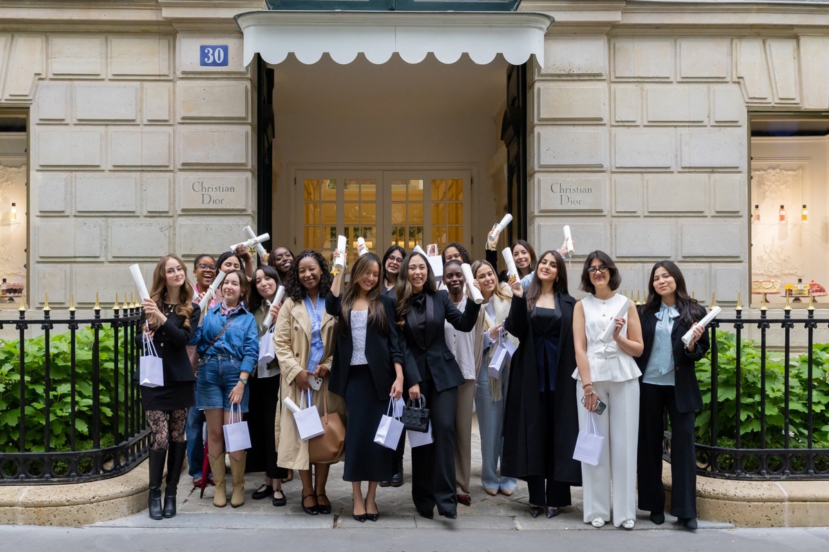 Women at Dior mosaic photo